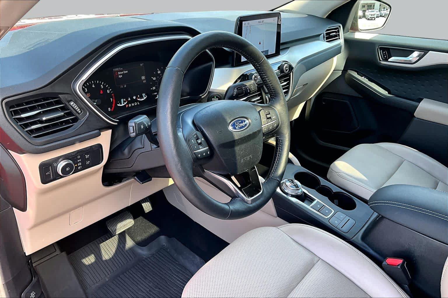 Used 2020 Ford Escape SEL FWD image 18