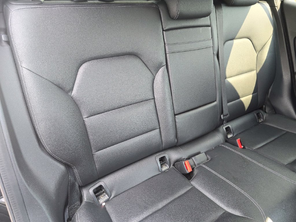 Used 2020 Mercedes-Benz GLA 250 image 18