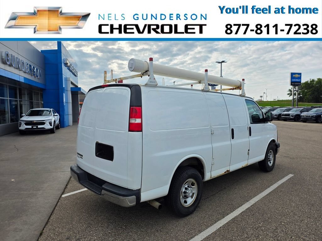 Used 2016 Chevrolet Express 3500 RWD image 7