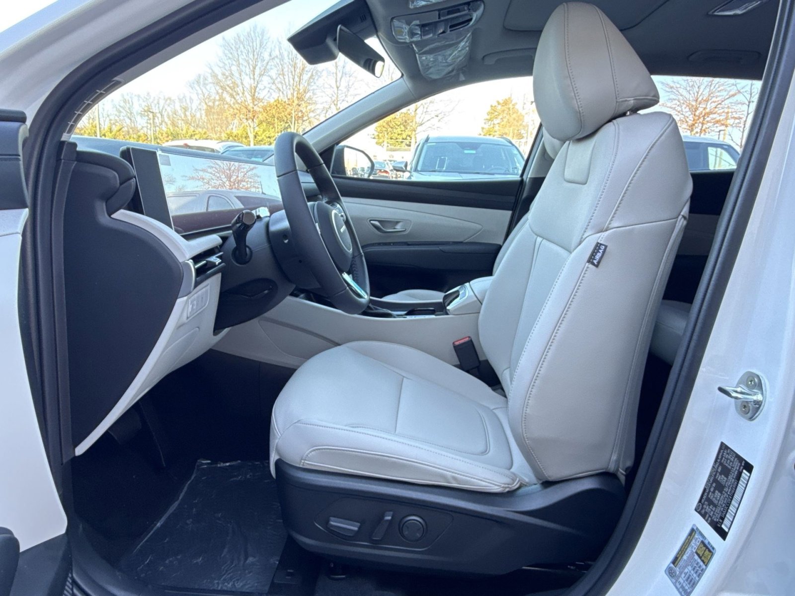 New 2026 Hyundai Tucson SEL image 13