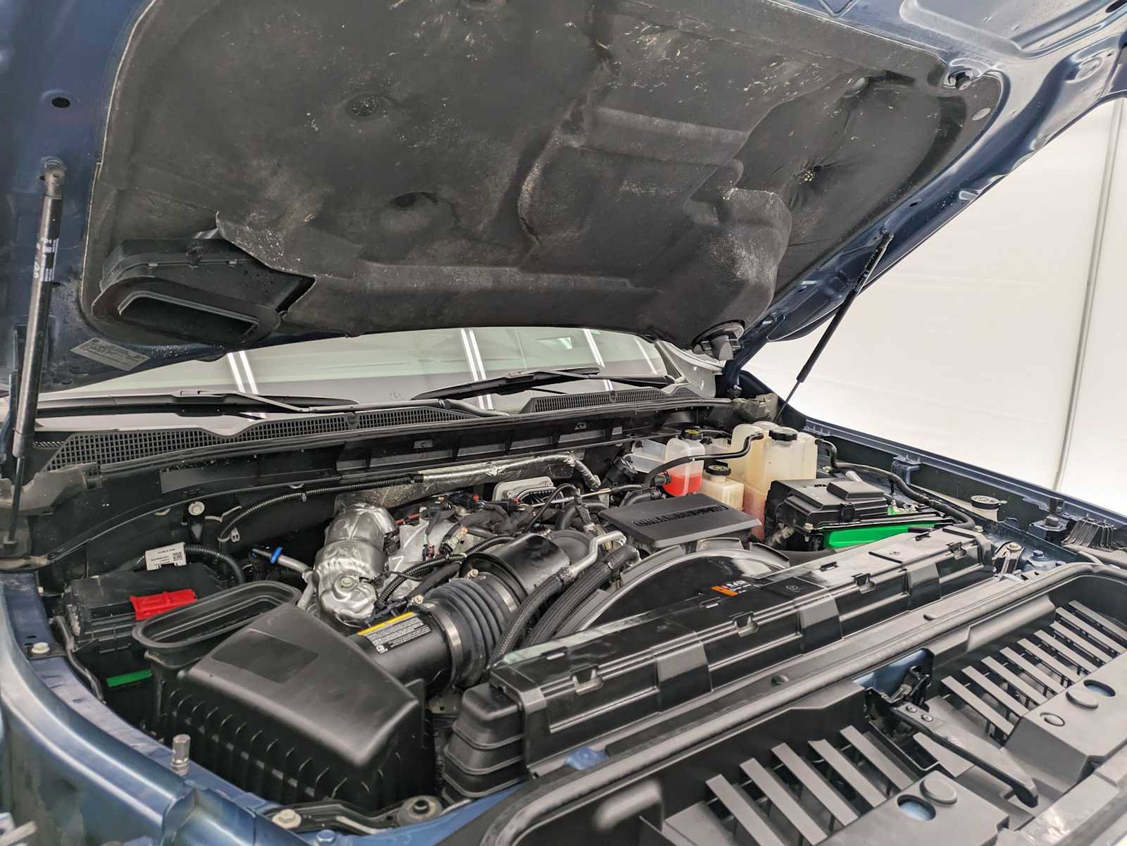 Used 2025 GMC Sierra 2500 Denali w/ Denali Reserve Package image 16