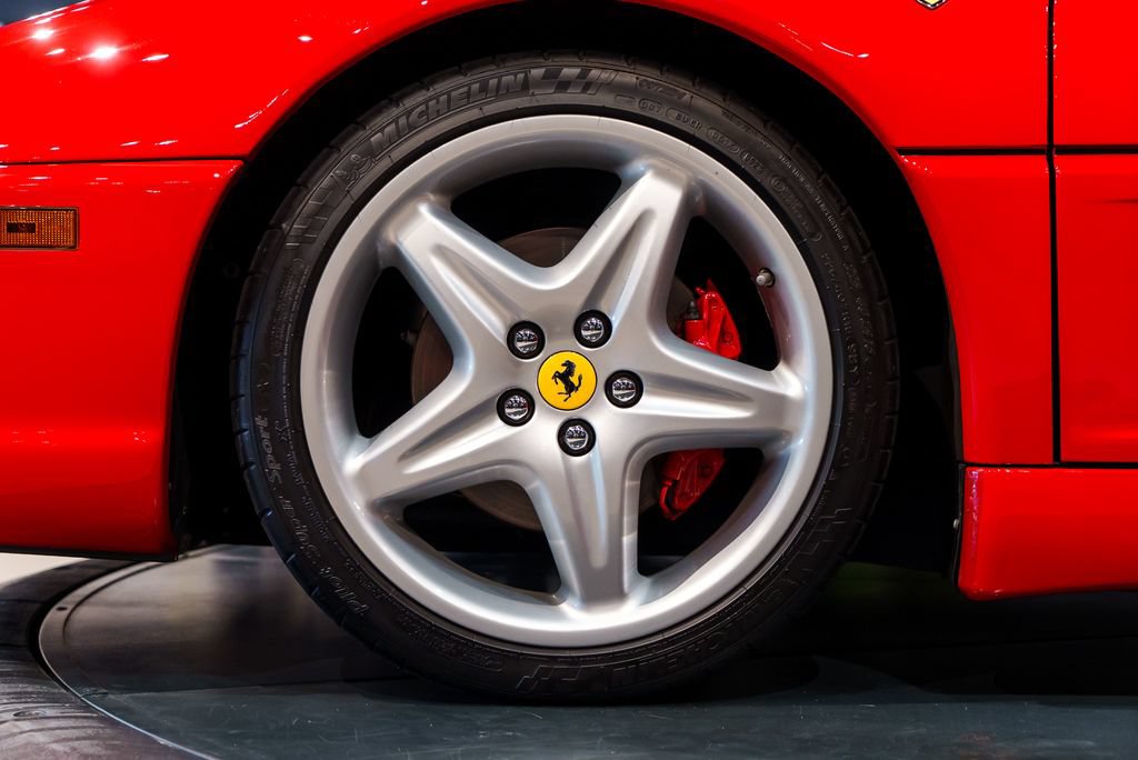 Used 1999 Ferrari F355 Spider RWD image 13