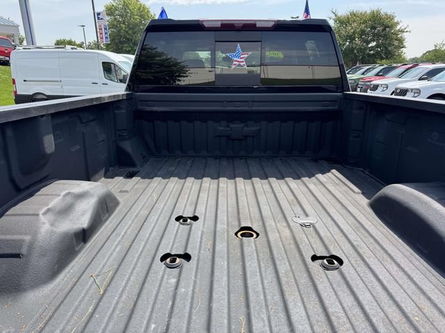 Used 2024 Chevrolet Silverado 3500 LT w/ Midnight Edition AWD/4WD image 13