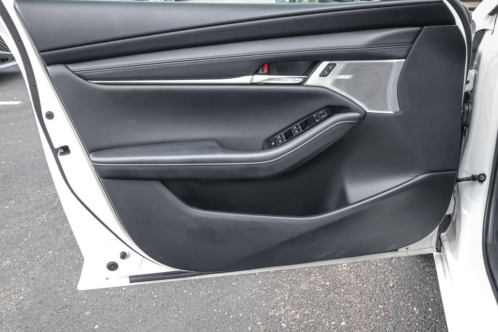 Used 2024 MAZDA MAZDA3 s FWD image 29