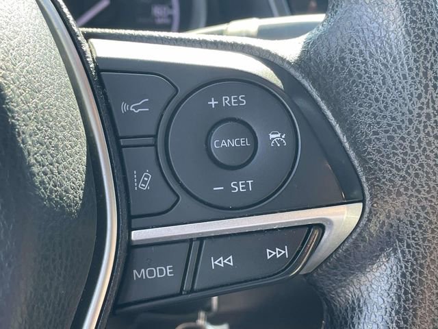 Used 2021 Toyota Camry LE image 20