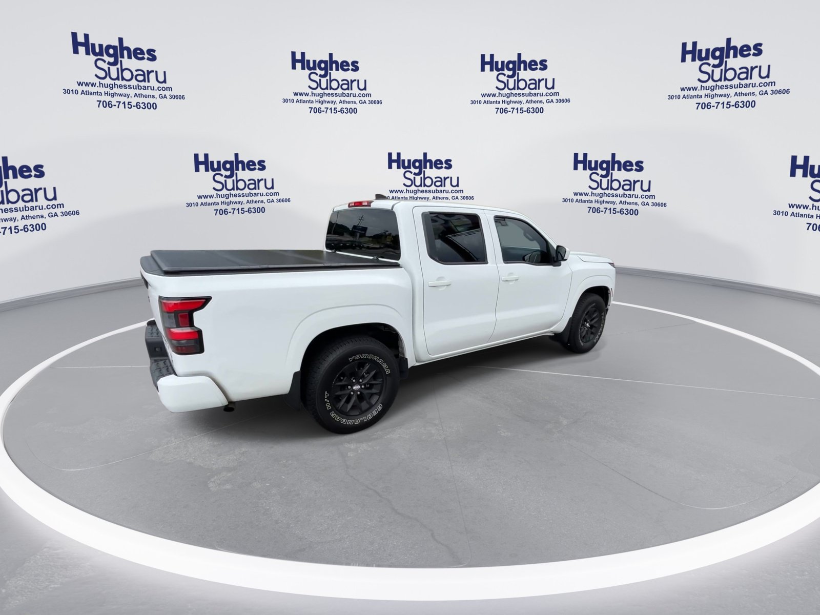 Used 2024 Nissan Frontier SV RWD image 11