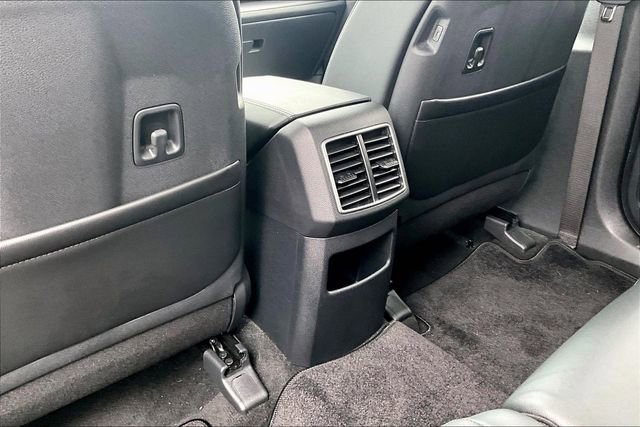 Used 2025 Kia Sportage EX w/ Premium Package FWD image 32