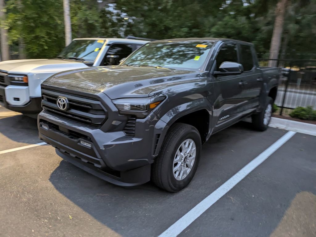 Certified 2025 Toyota Tacoma SR5 RWD image 4