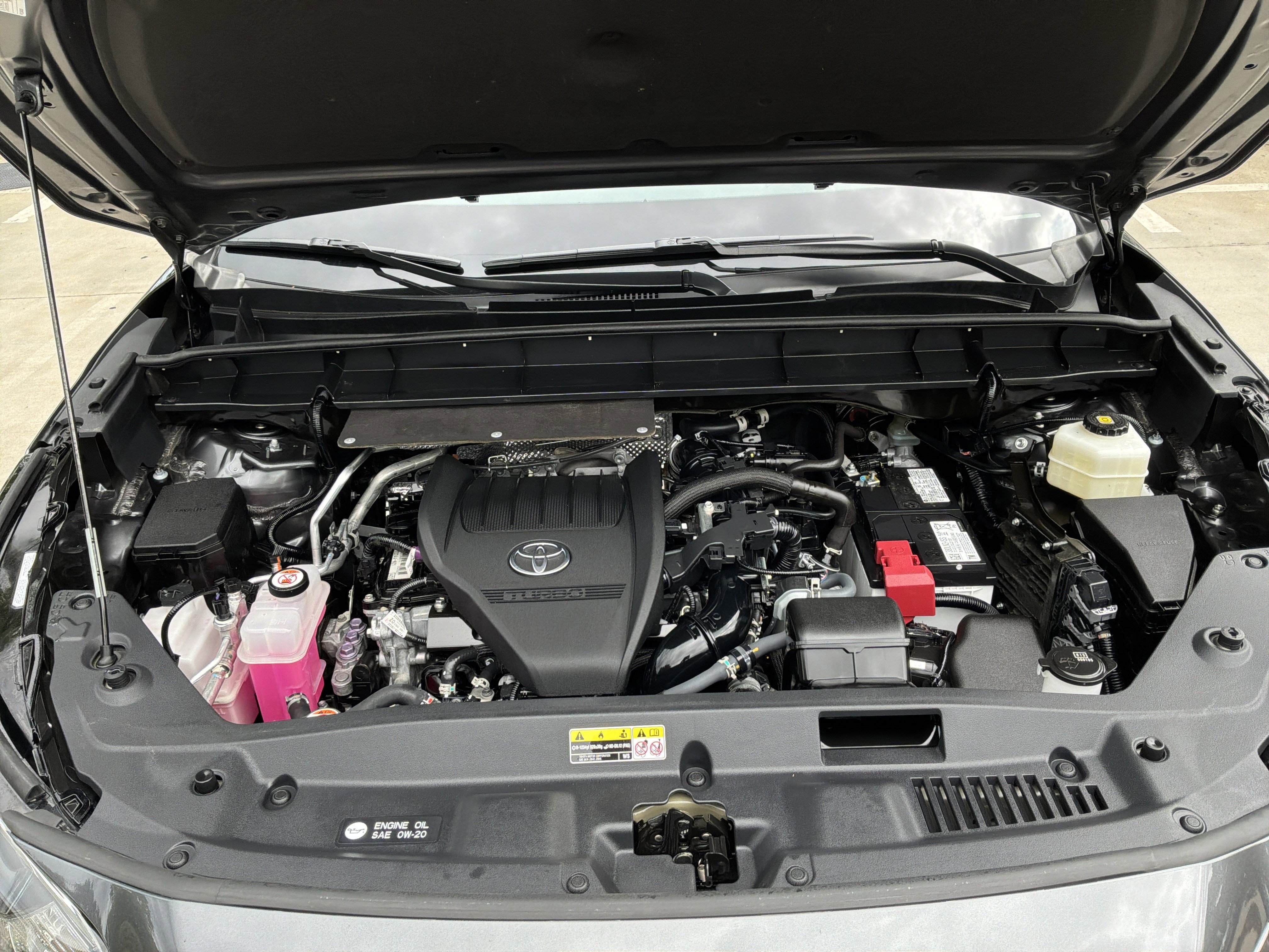 Used 2023 Toyota Highlander XLE FWD image 36