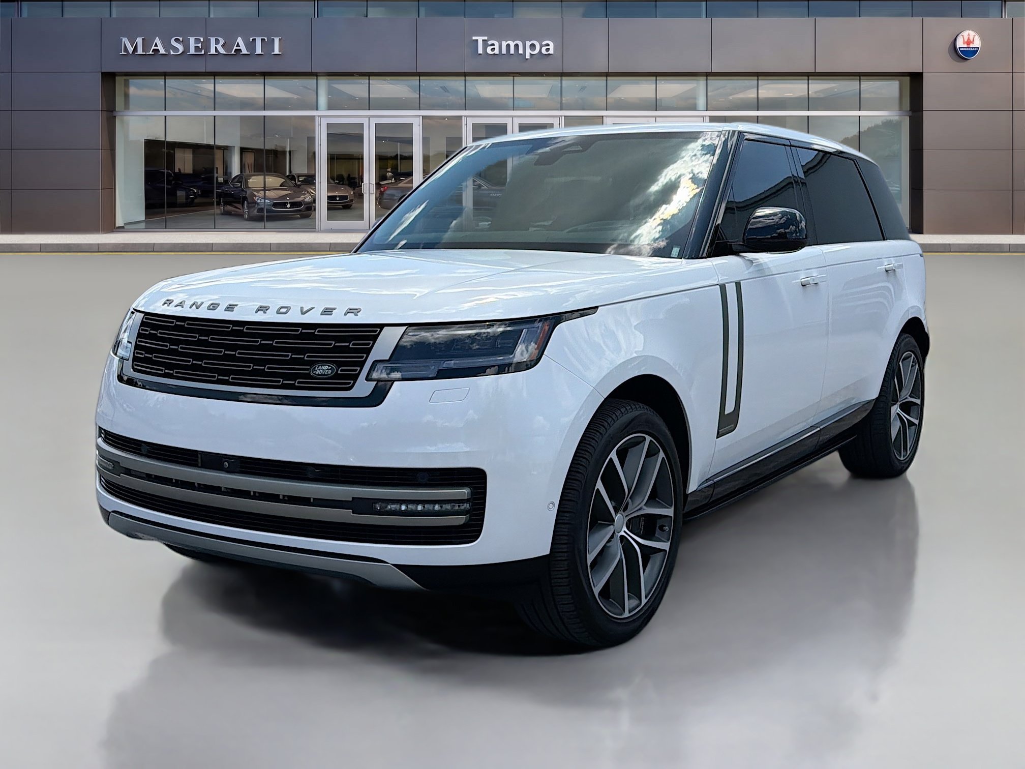 Used 2024 Land Rover Range Rover Long Wheelbase Autobiography AWD/4WD image 7