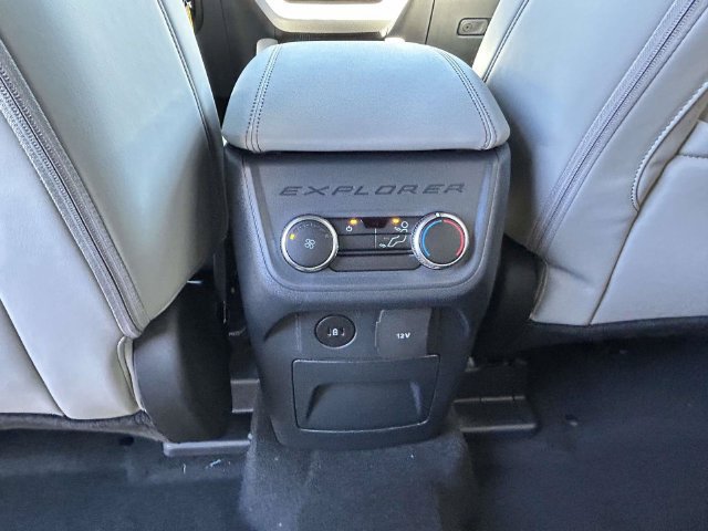 New 2027 Ford Explorer Active w/ Active Comfort Package RWD image 15