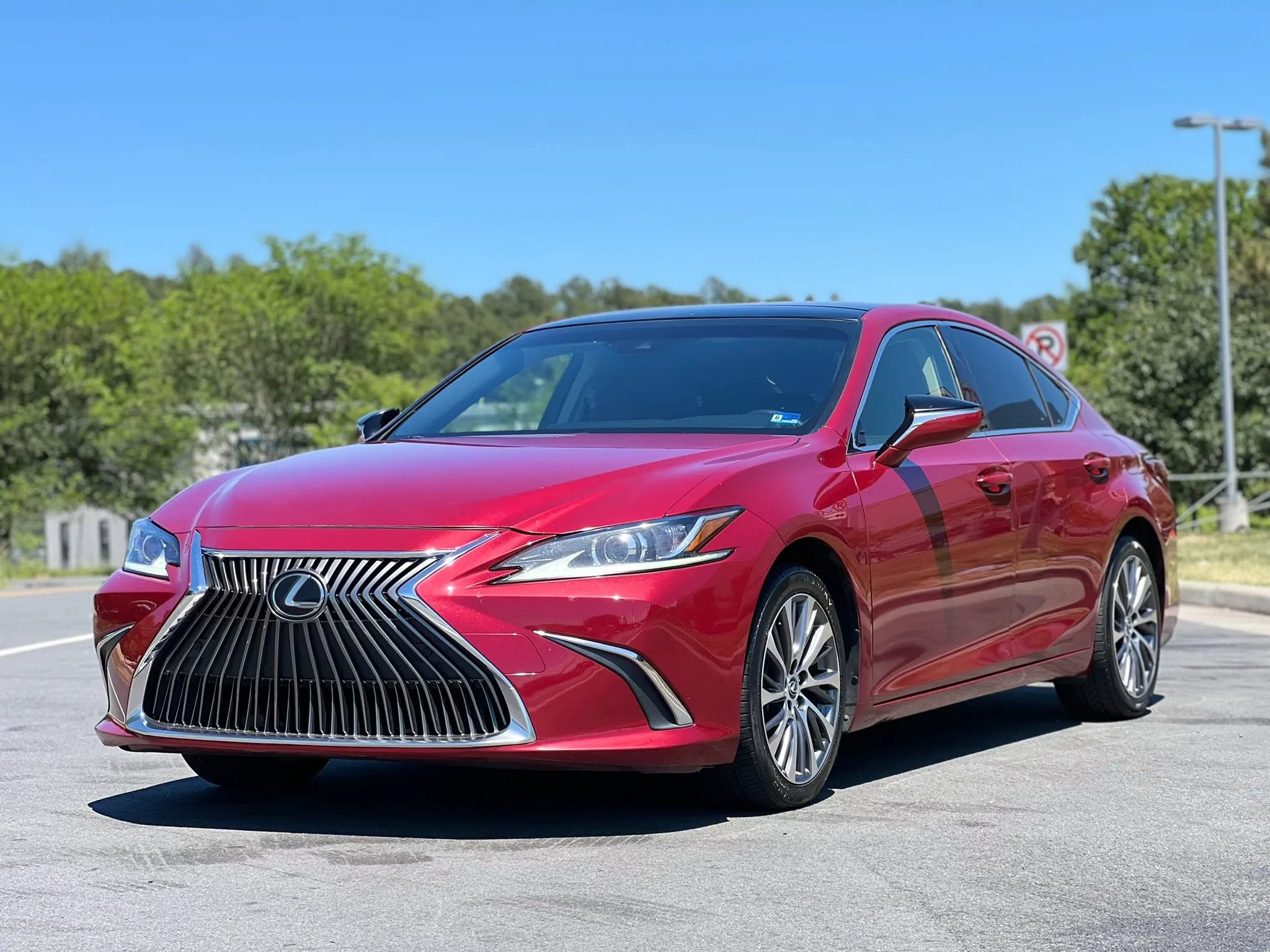 Used 2019 Lexus ES 350 w/ Premium Package