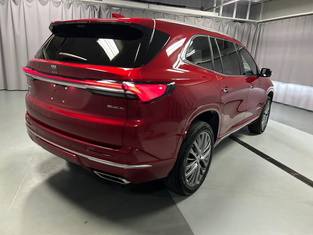 Used 2025 Buick Enclave Avenir w/ Super Cruise Package AWD/4WD image 7