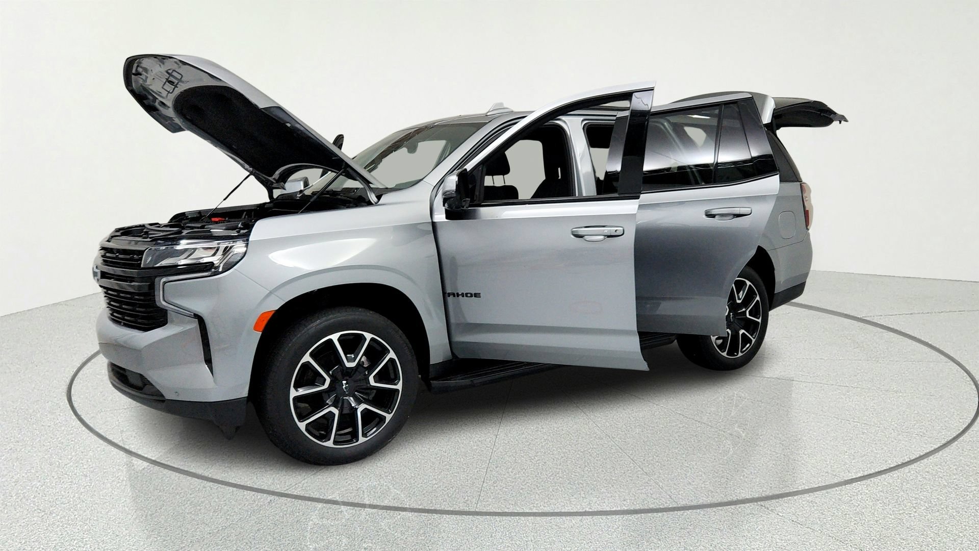 Certified 2024 Chevrolet Tahoe RST w/ Luxury Package AWD/4WD image 9