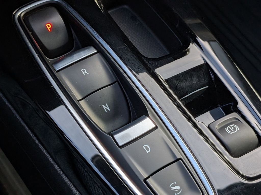 Used 2023 Chevrolet Bolt EUV Premier w/ Sun & Sound Package image 22