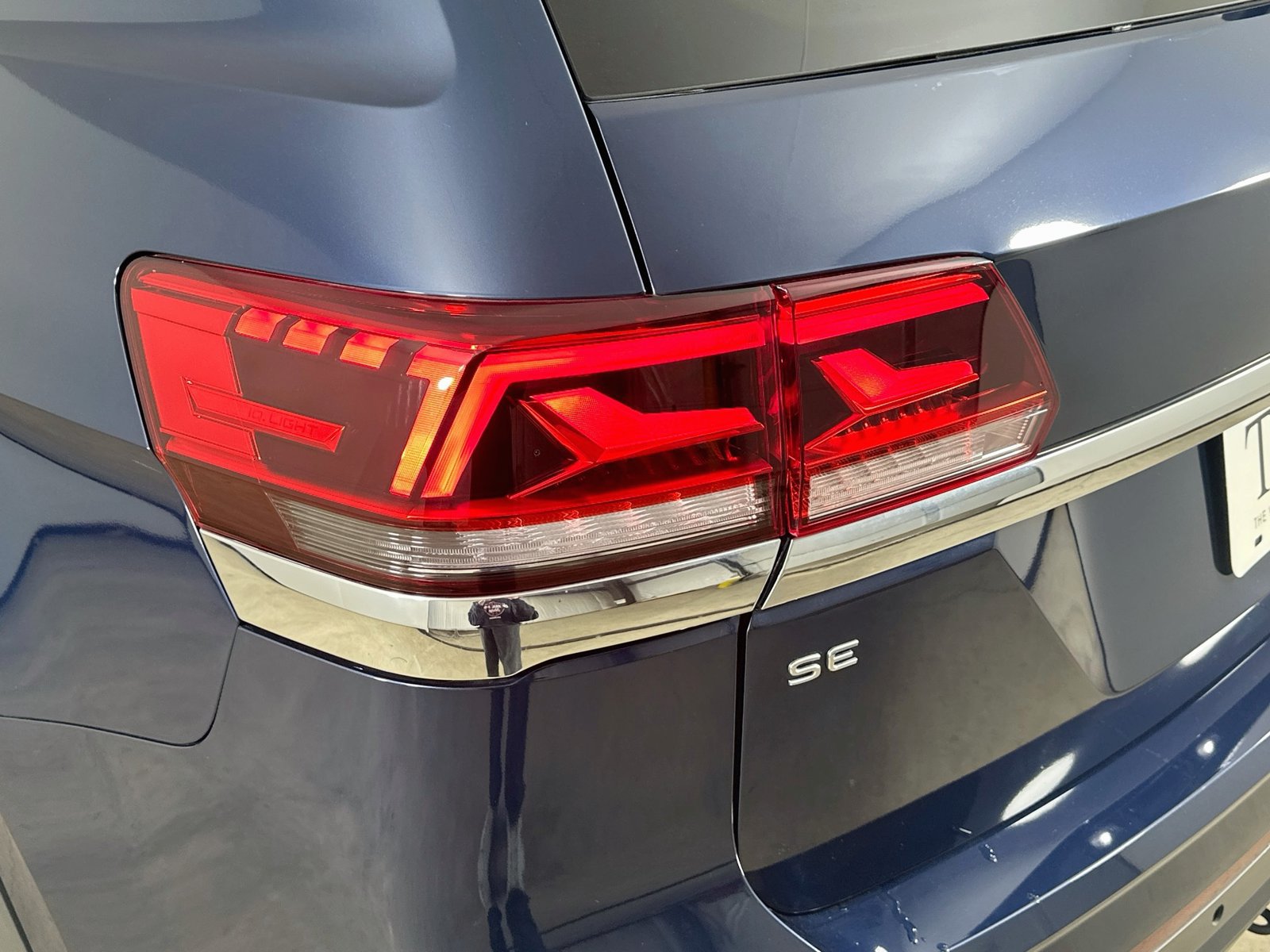 Used 2022 Volkswagen Atlas SE FWD image 12