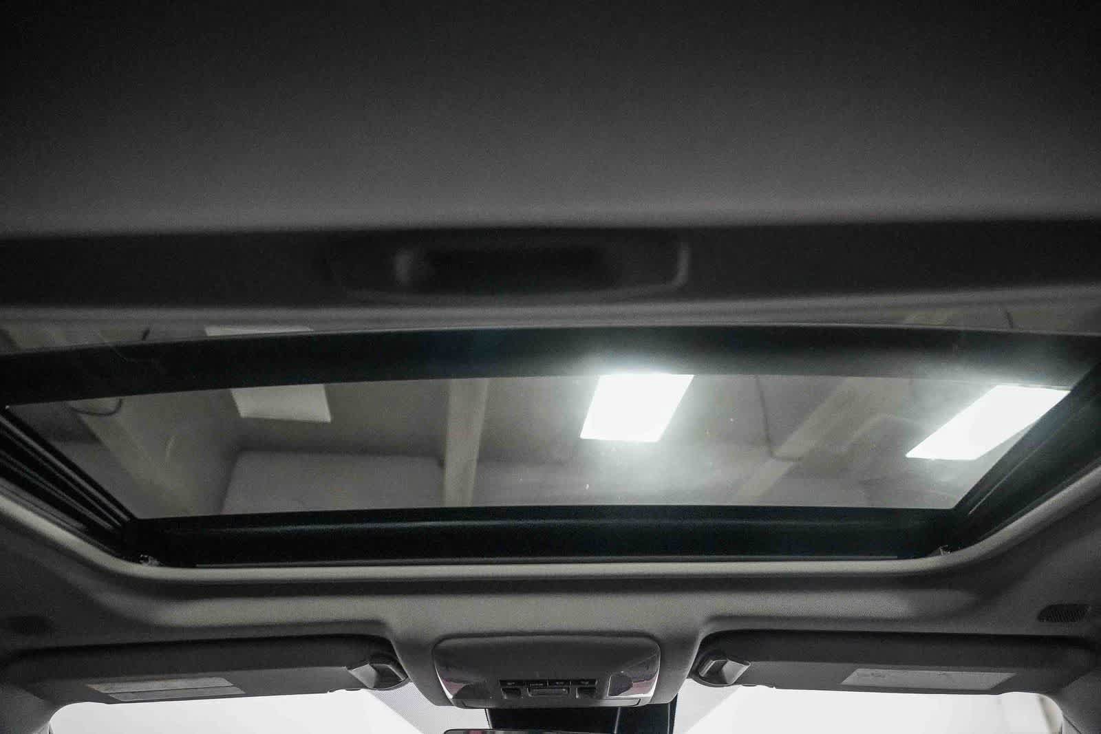 Certified 2023 Toyota RAV4 XLE w/ Convenience Package FWD image 16