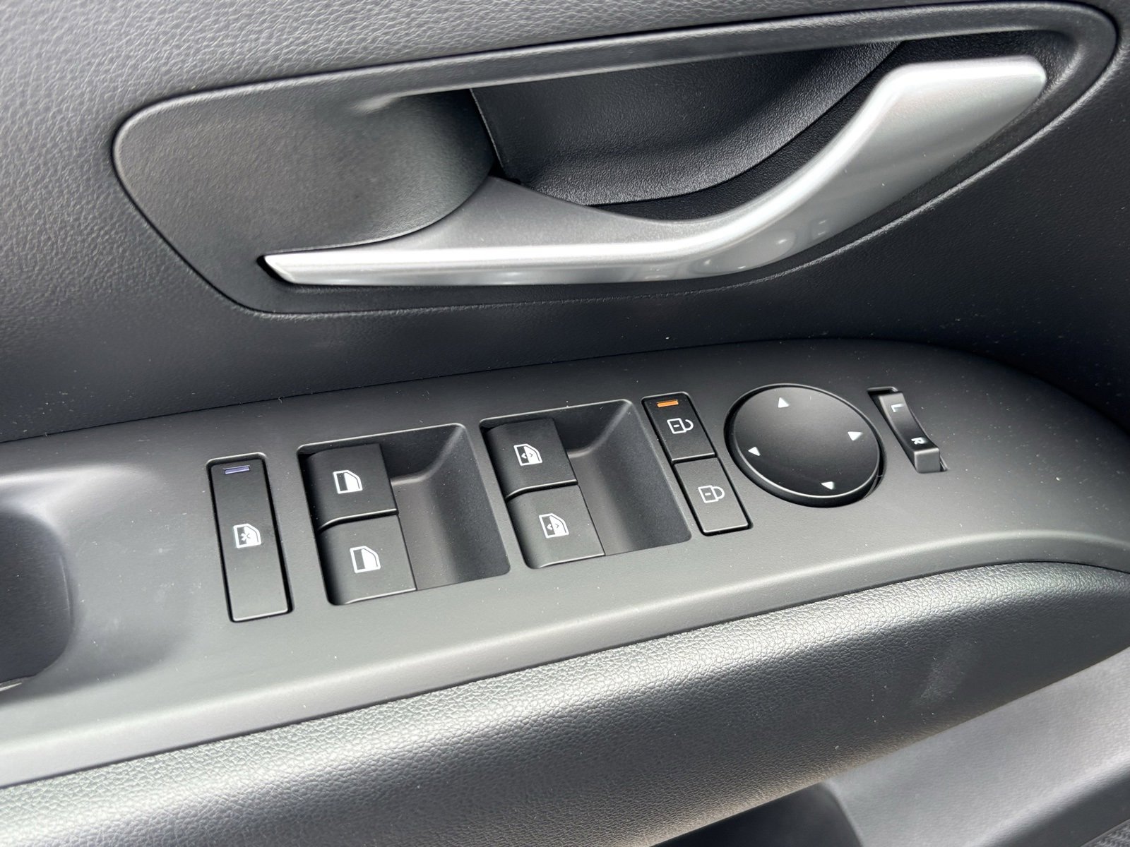 New 2025 Hyundai Tucson SEL image 12