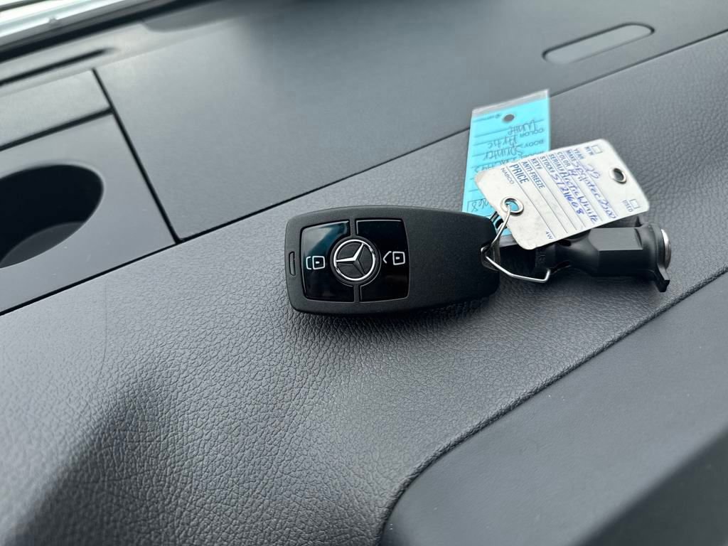 New 2025 Mercedes-Benz Sprinter 2500 image 28