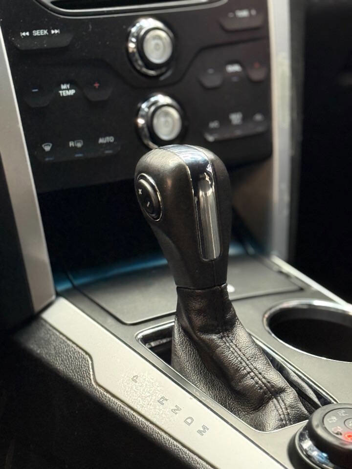 Used 2014 Ford Explorer XLT w/ Equipment Group 202A image 15