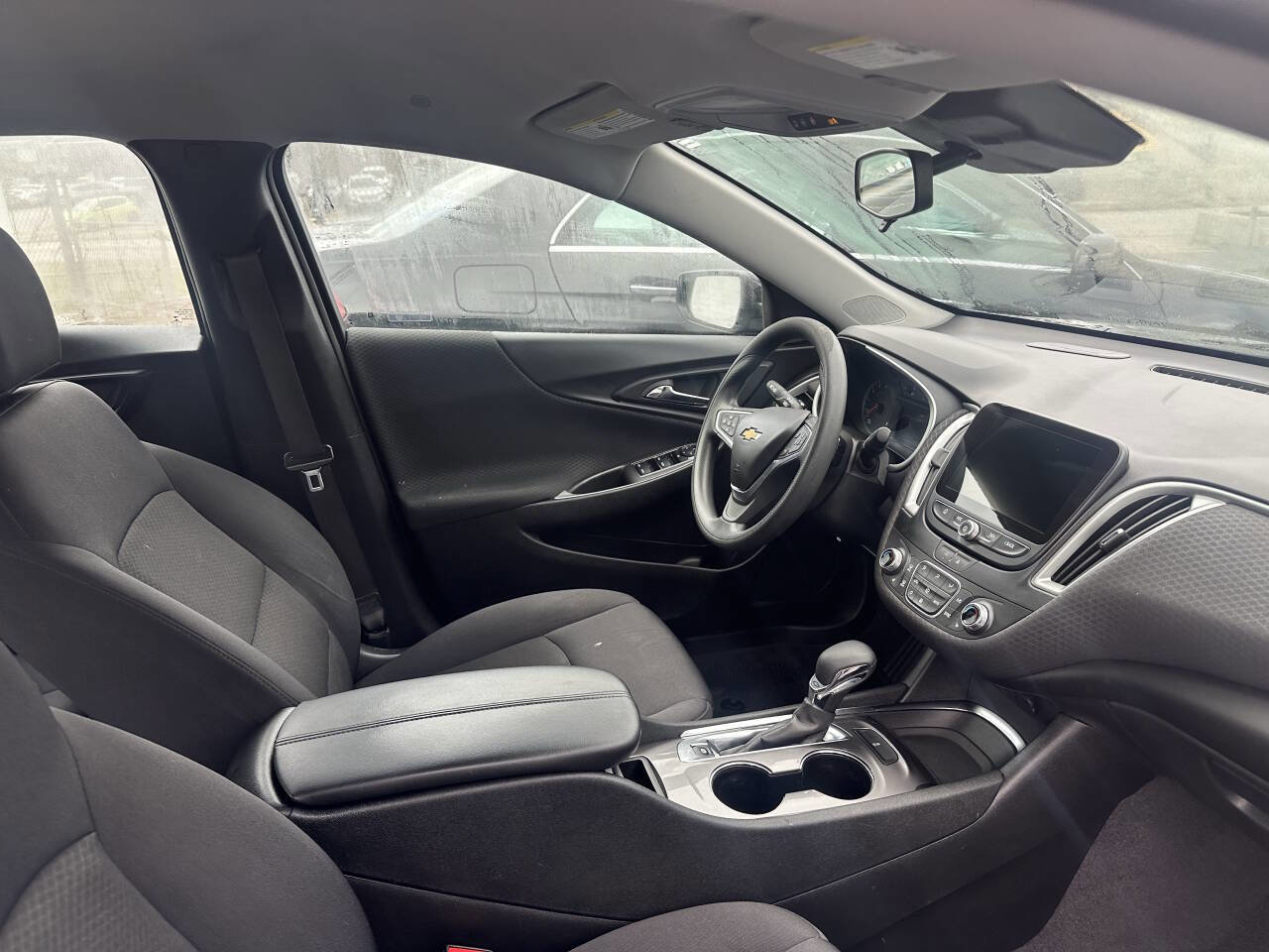 Used 2023 Chevrolet Malibu LT image 4