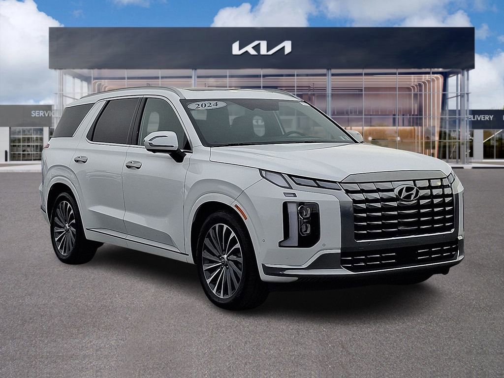 Used 2024 Hyundai Palisade Calligraphy