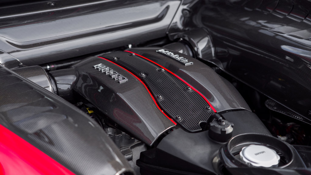 Used 2020 Ferrari 488 Pista Coupe RWD image 31