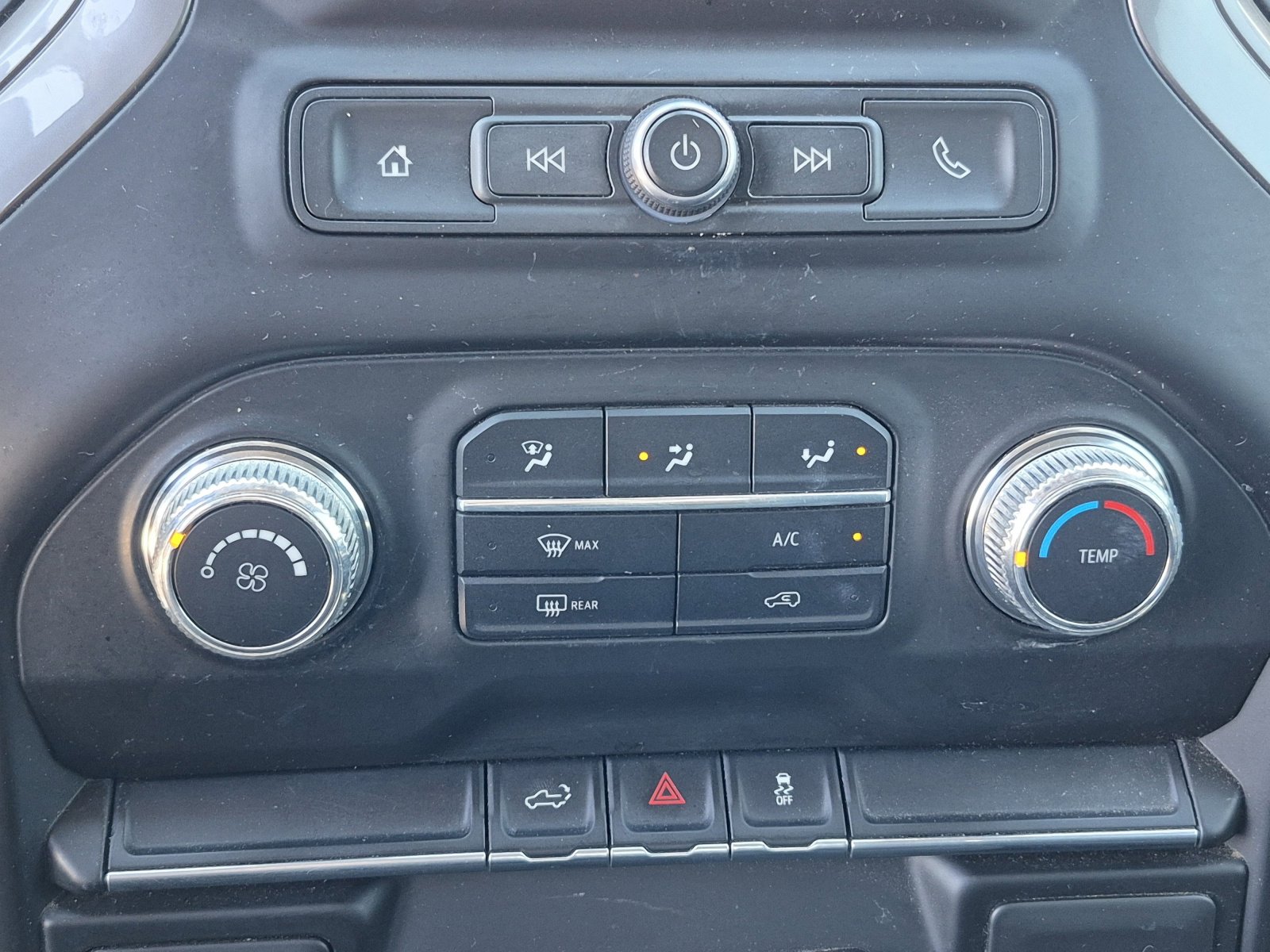 Used 2020 GMC Sierra 1500 4x4 Crew Cab w/ Sierra Value Package image 28