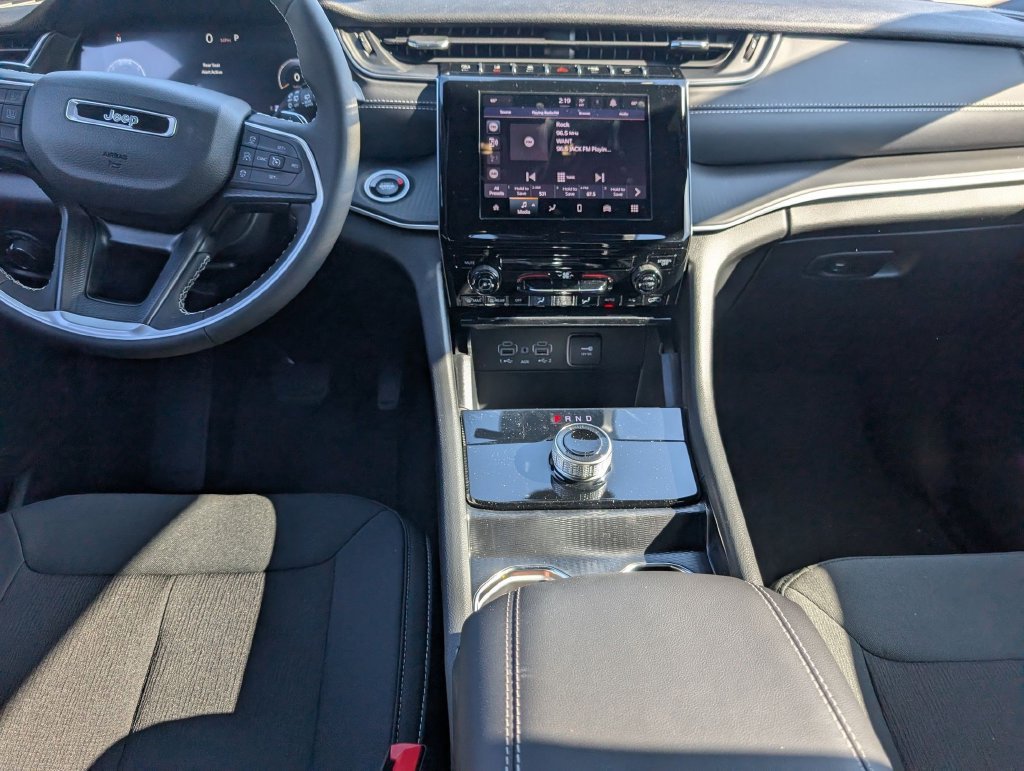 New 2026 Jeep Grand Cherokee Laredo RWD image 22