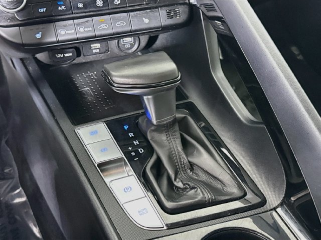 Used 2021 Hyundai Elantra Limited w/ Cargo Package FWD image 19