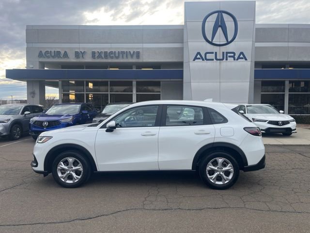 Used 2023 Honda HR-V LX image 2