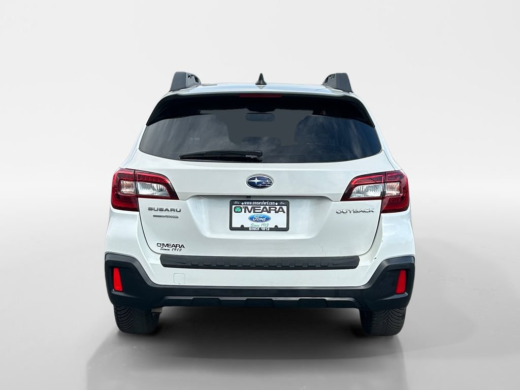 Used 2018 Subaru Outback 2.5i Limited w/ Popular Package #2 AWD/4WD image 4