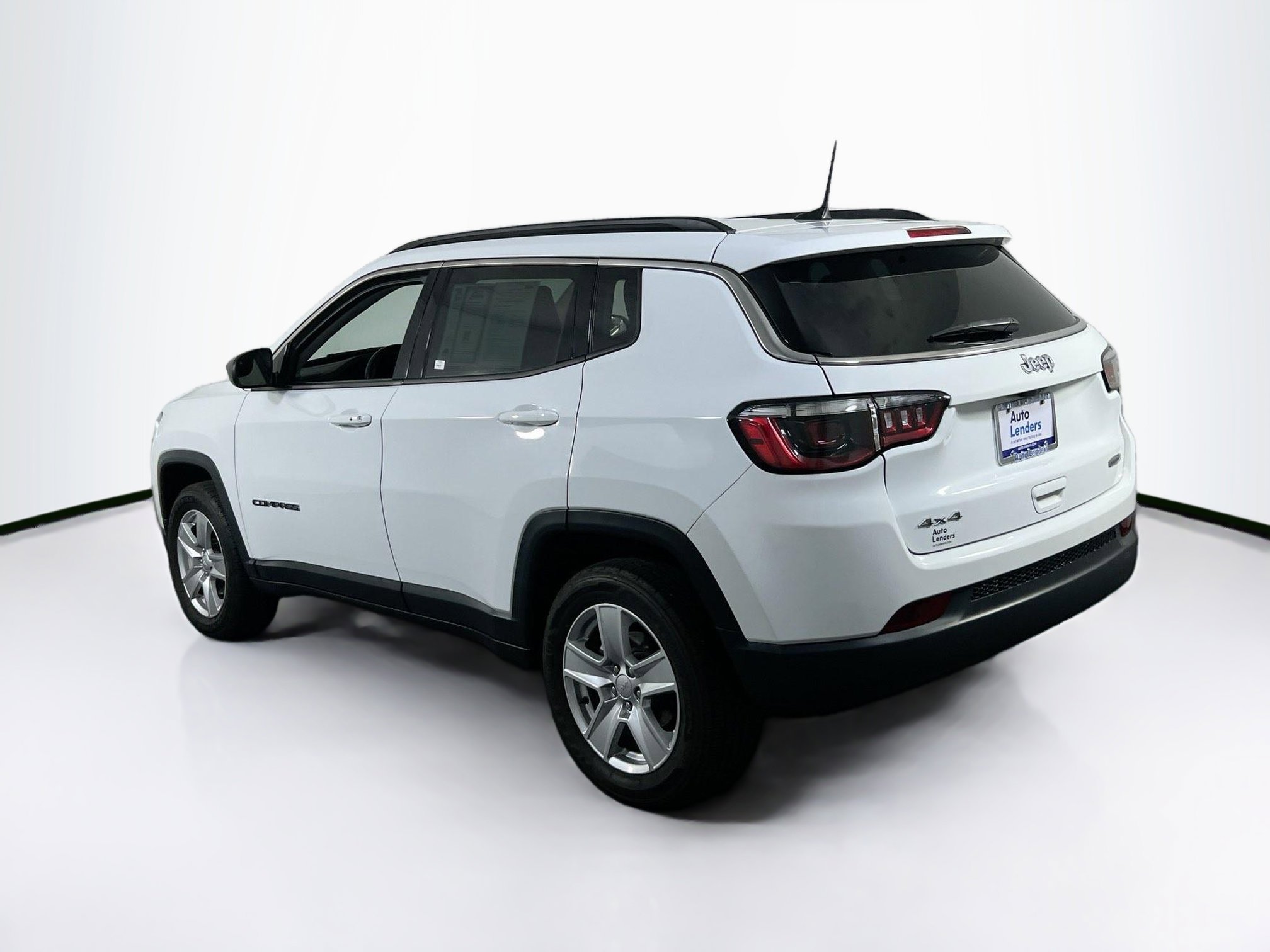 Used 2022 Jeep Compass Latitude w/ Convenience Group AWD/4WD image 7