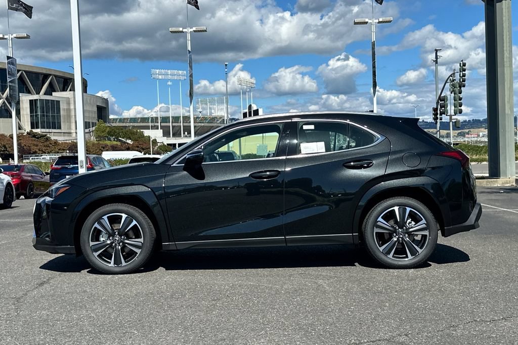 New 2026 Lexus UX 300h AWD image 7