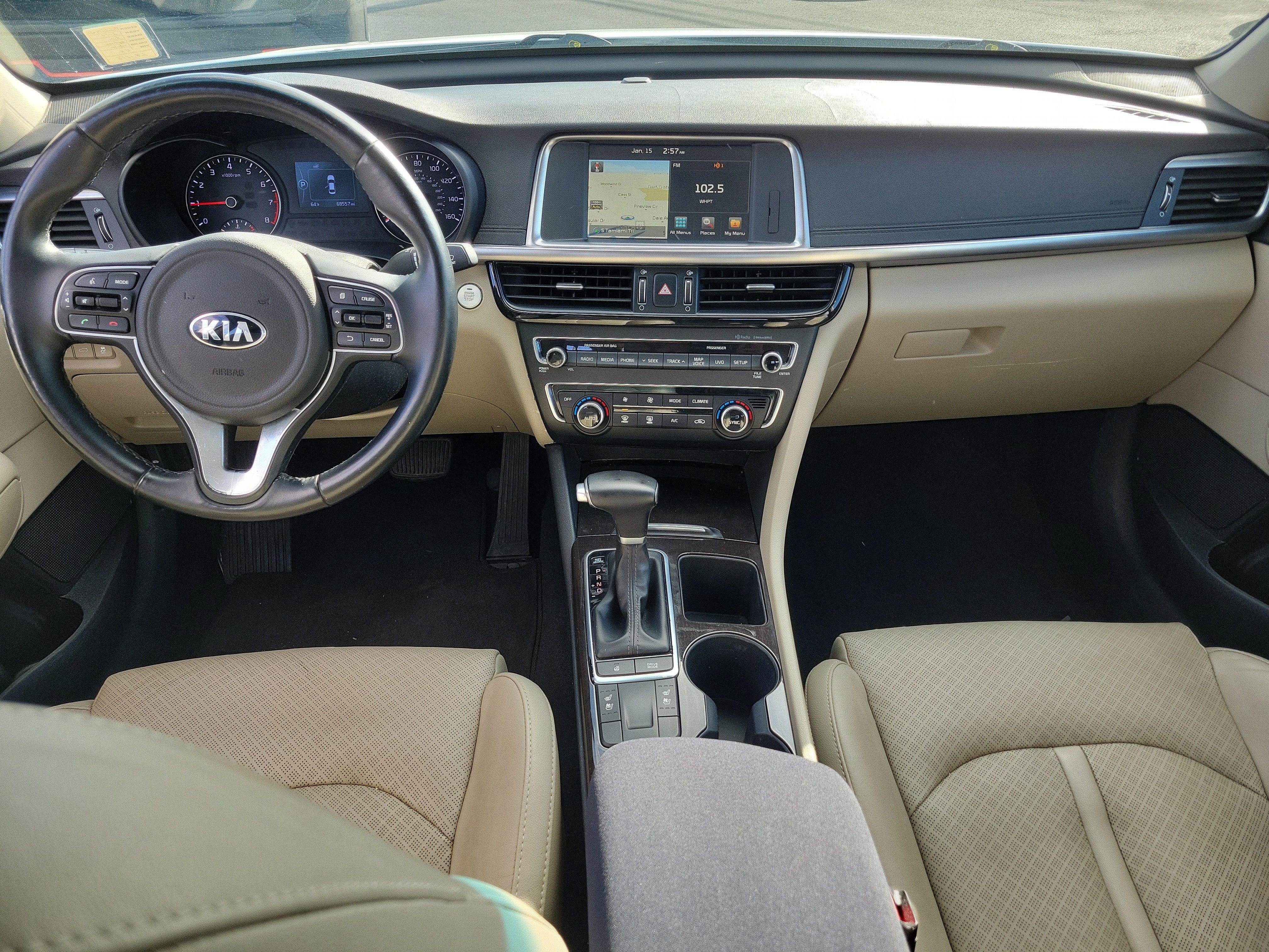 Used 2016 Kia Optima EX w/ Premium Package image 16