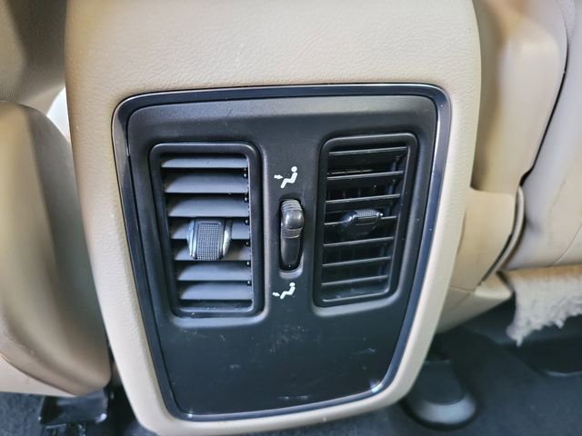 Used 2021 Jeep Grand Cherokee Laredo RWD image 15