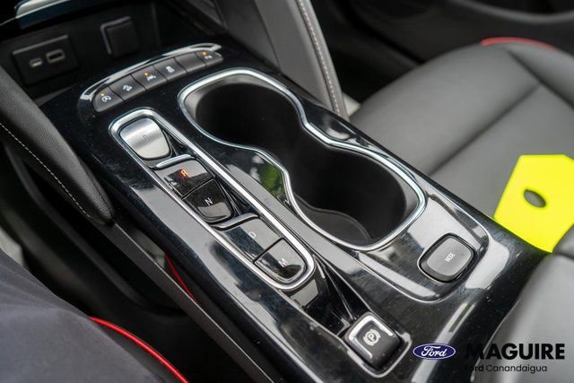 Used 2023 Buick Envision Essence w/ Sport Touring Package image 32