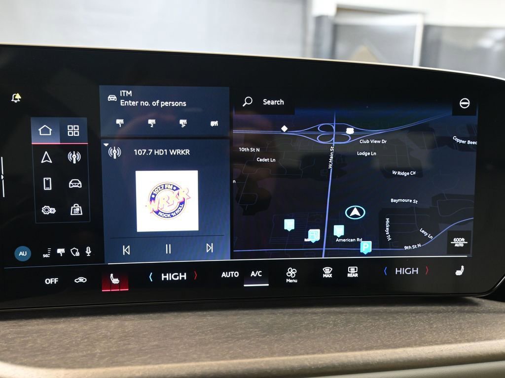 Certified 2025 Audi Q5 Premium w/ 19" Wheel Package image 27