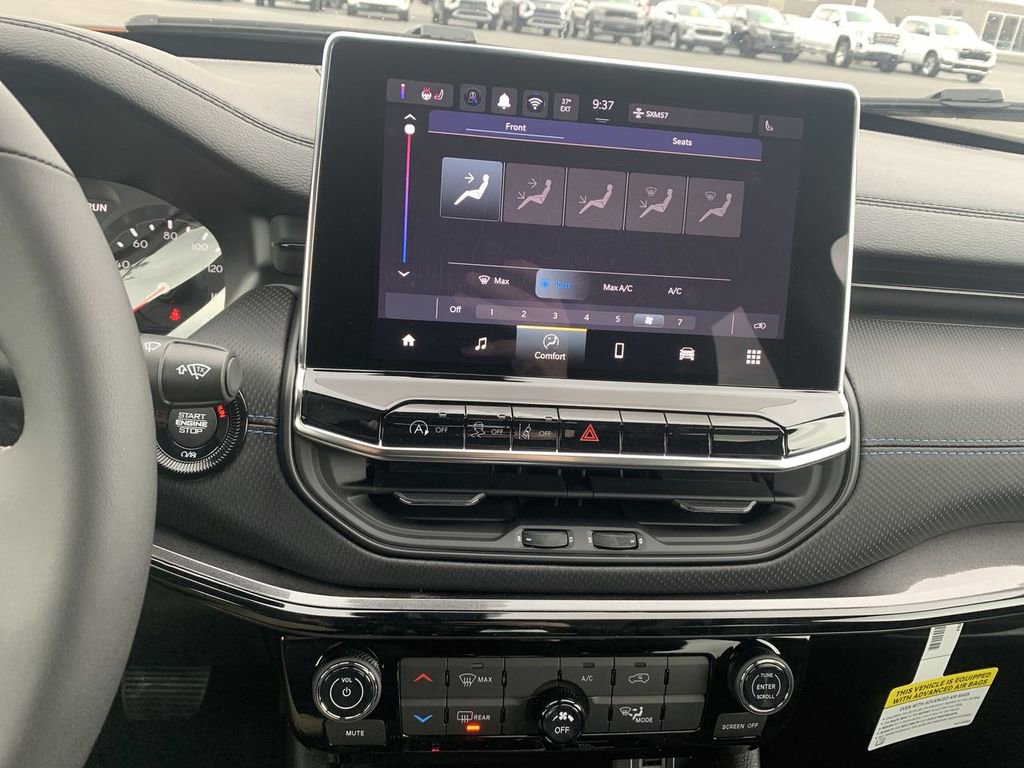 New 2026 Jeep Compass Latitude image 18