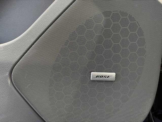 Used 2024 Cadillac XT5 Premium Luxury w/ LPO, Floor Liner Package AWD/4WD image 20