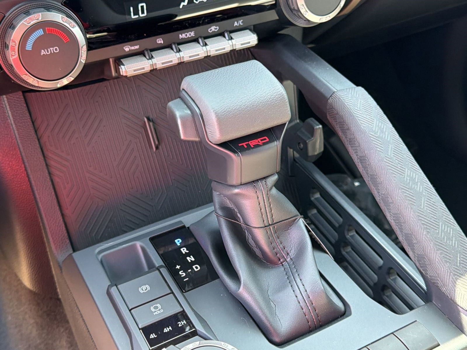 Used 2026 Toyota Tacoma SR5 image 17