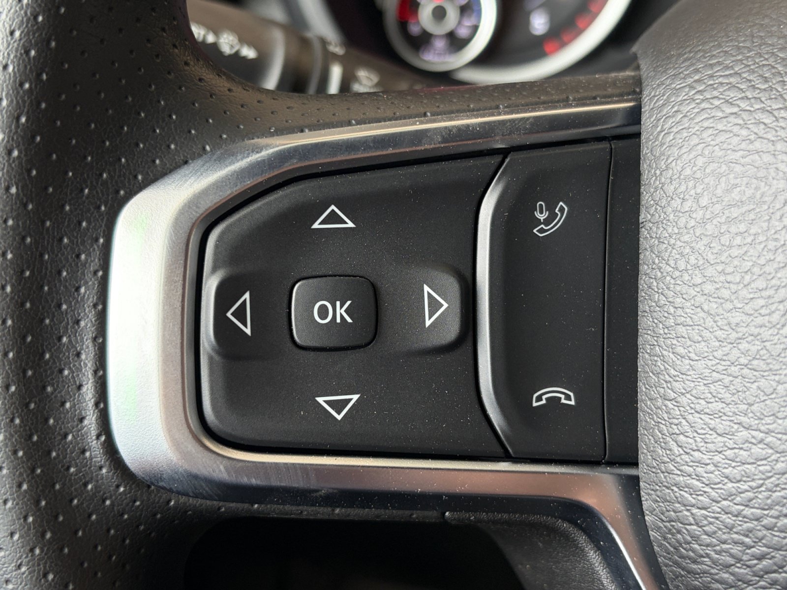New 2026 RAM 3500 Tradesman AWD/4WD image 32