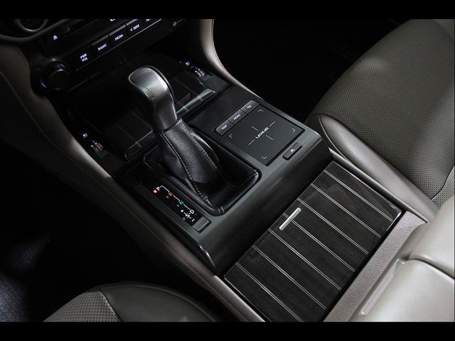 Used 2023 Lexus GX 460 Premium w/ Premium Package AWD/4WD image 15