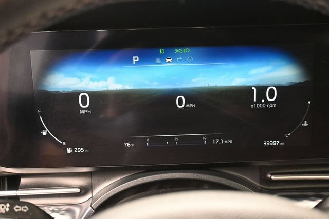 Used 2023 Kia Carnival SX Prestige w/ Paint Protection Package FWD image 9