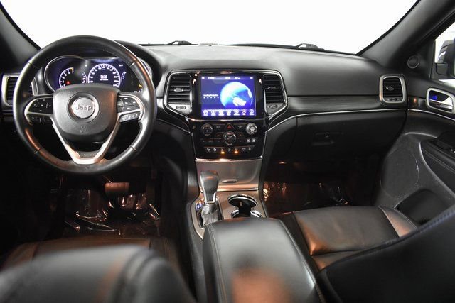 Used 2019 Jeep Grand Cherokee Limited AWD/4WD image 27