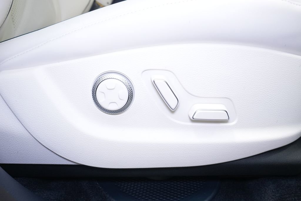 New 2026 Genesis GV80 3.5T Prestige image 36