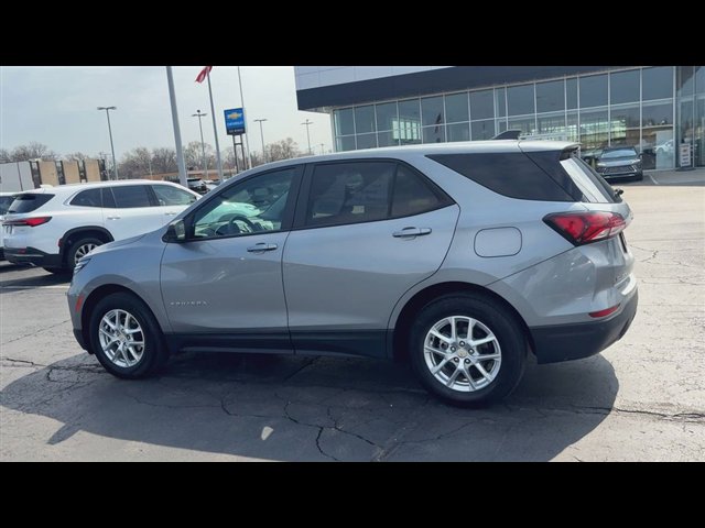 Certified 2024 Chevrolet Equinox LS w/ LS Convenience Package image 6