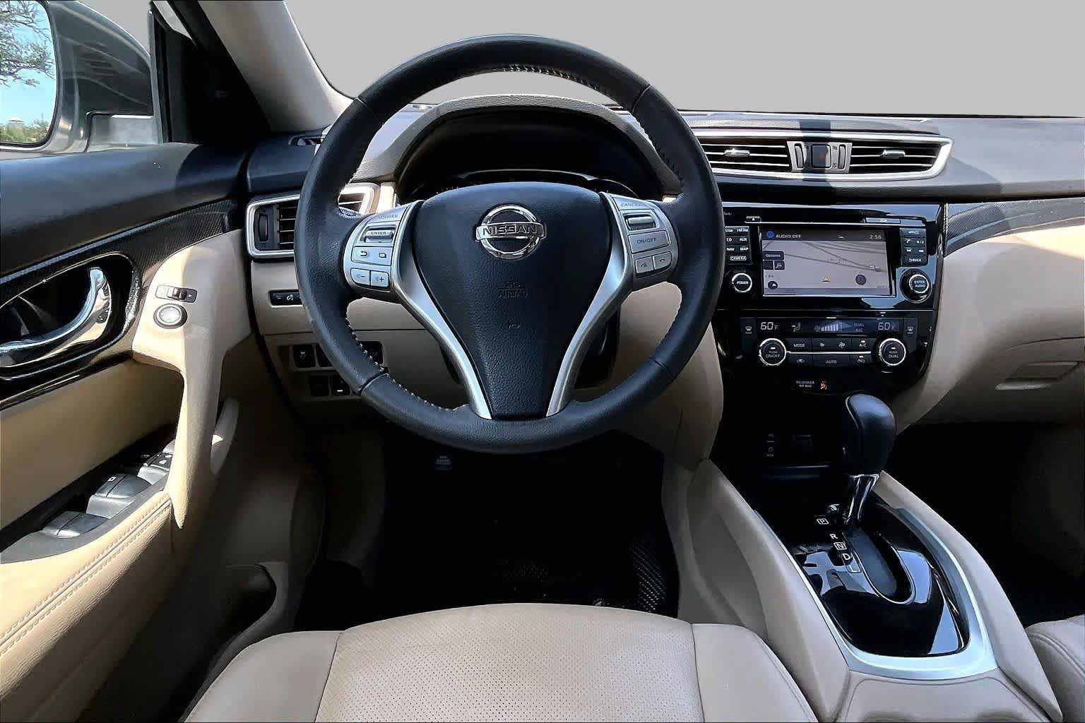 Used 2016 Nissan Rogue SL w/ SL Premium Package FWD image 6