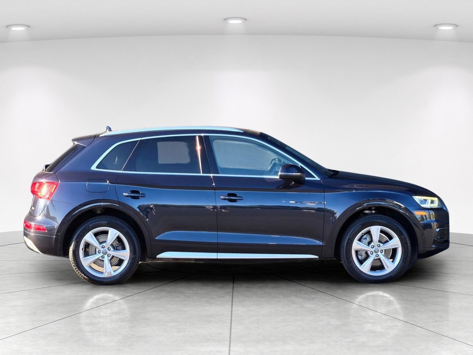 Used 2020 Audi Q5 Prestige AWD/4WD image 8