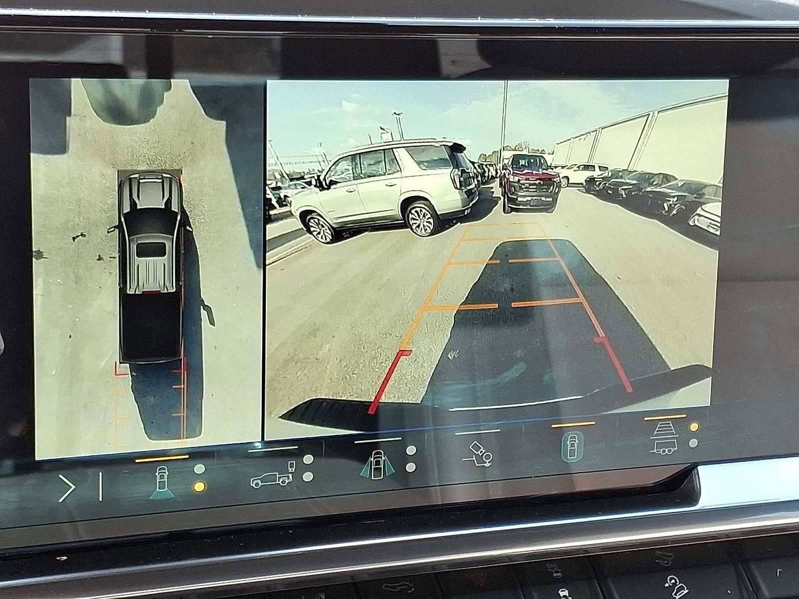 Used 2024 Chevrolet Silverado 2500 LTZ w/ LTZ Convenience Package image 20